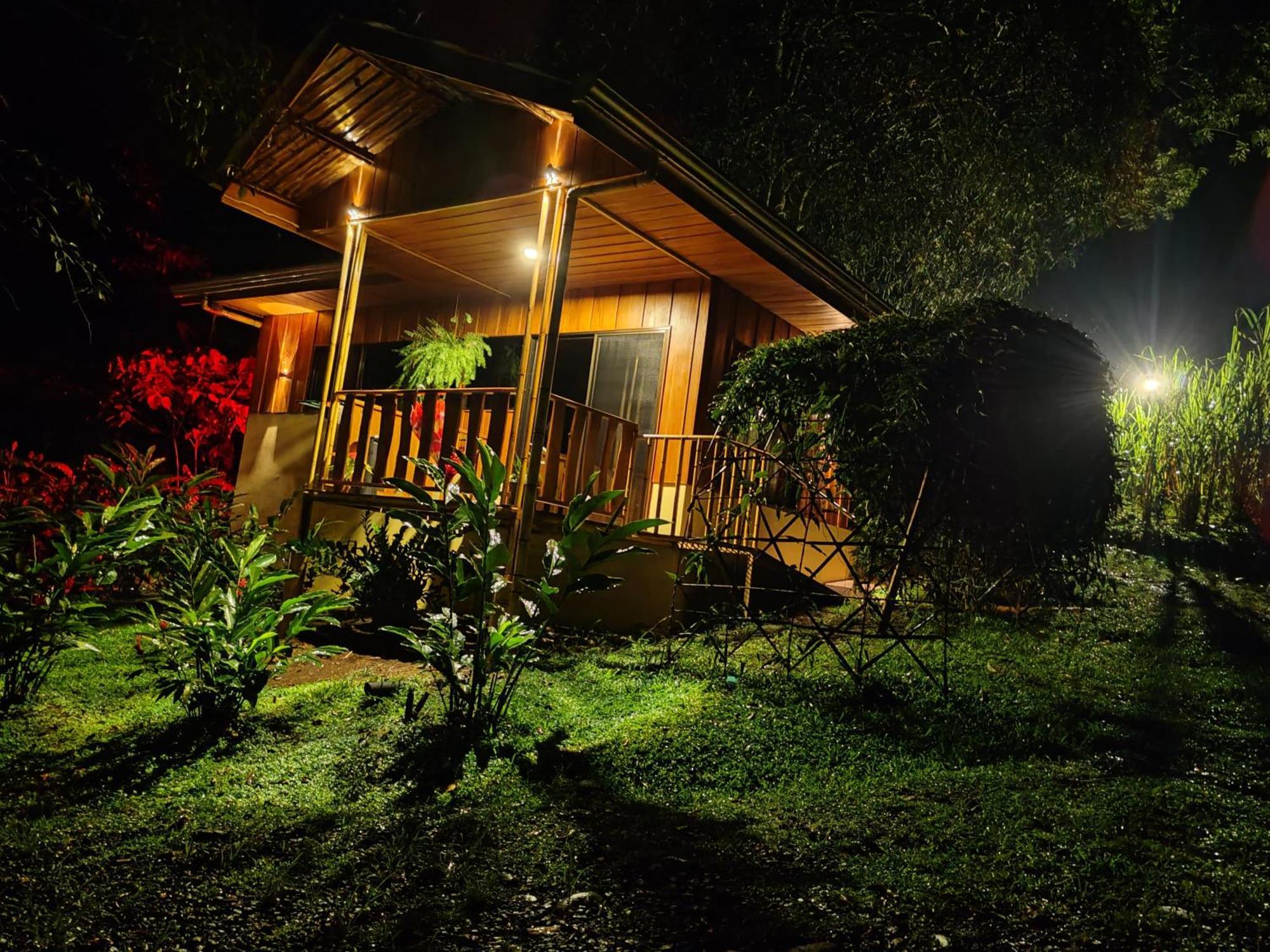 Gambas Lodge La Fortuna 外观 照片